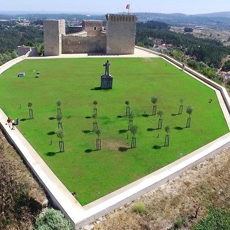 Casa Varanda Do Castelo Ourém Esterno foto