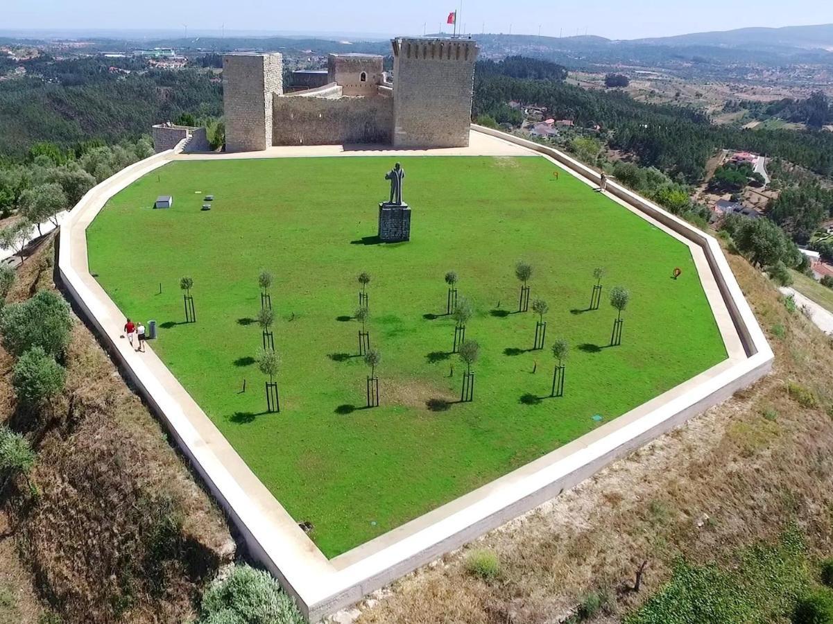 Casa Varanda Do Castelo Ourém Esterno foto